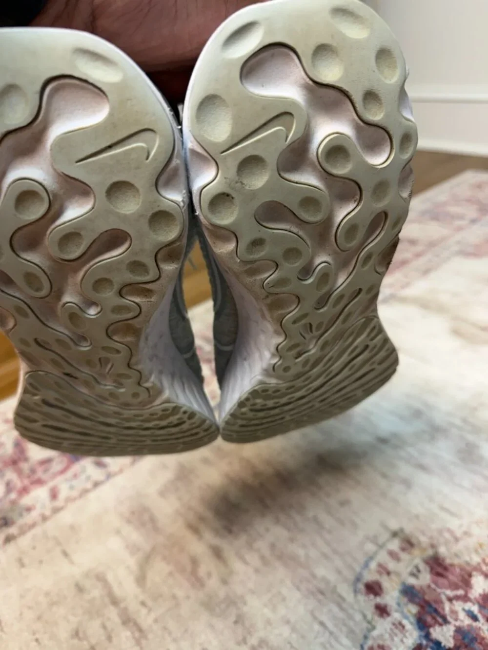 Nike React Infinity  Women's Silver Sneakers Size 8 in Great Shape